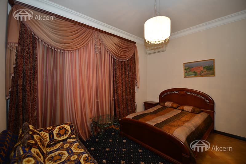 Առանձնատուն · 7 սեն. · 400 մ² · Արաբկիր
