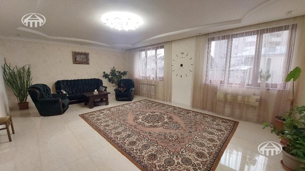 Առանձնատուն · 5 սեն. · 197 մ² · Քանաքեռ-Զեյթուն