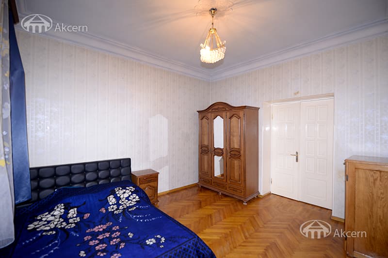 Квартира · 3 комн. · 97 м² · Кентрон