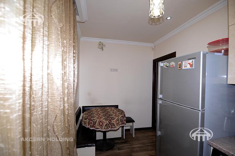 Բնակարան · 3 սեն. · 79 մ² · Արաբկիր — Լուսանկար 16 / 31