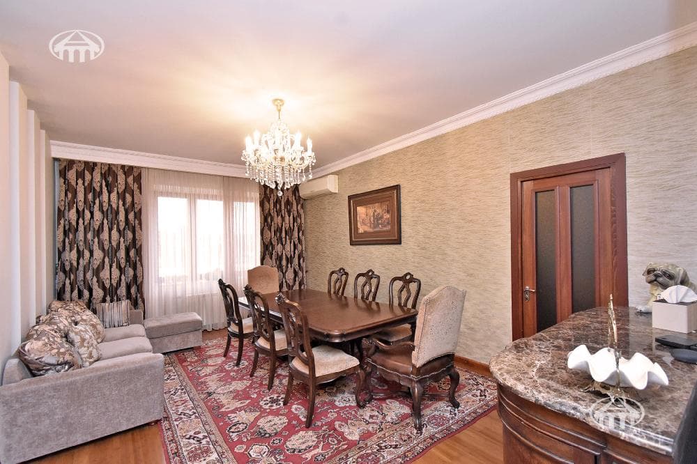 Apartment · 4 rooms · 127 m² · Kentron