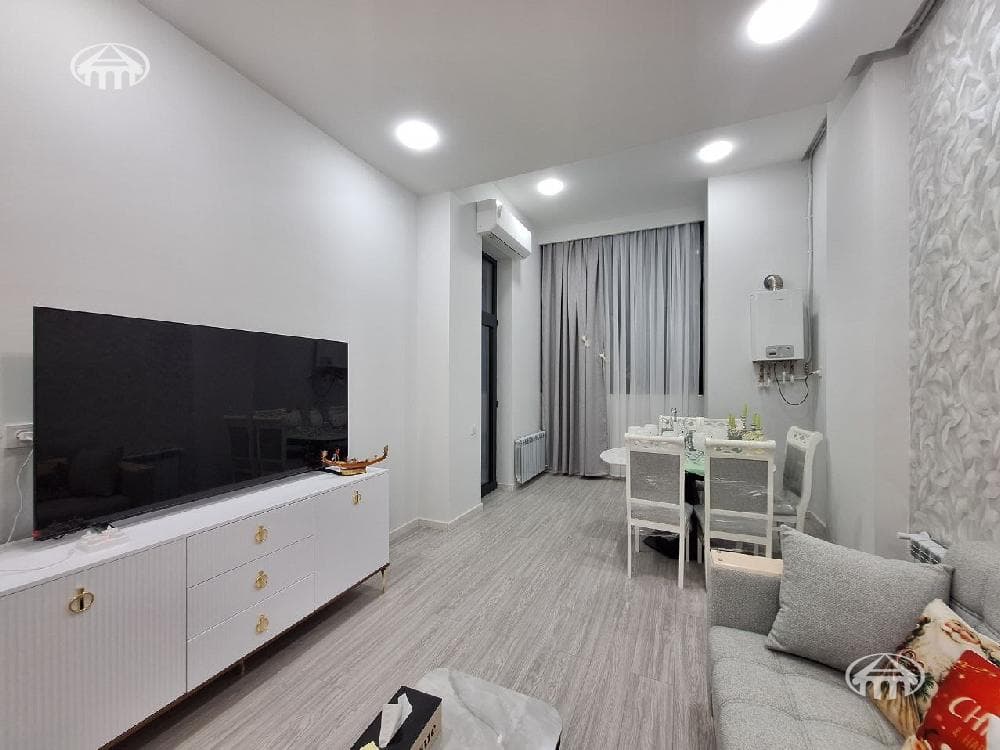 Квартира · 2 комн. · 74 м² · Арабкир — фото 4 из 11
