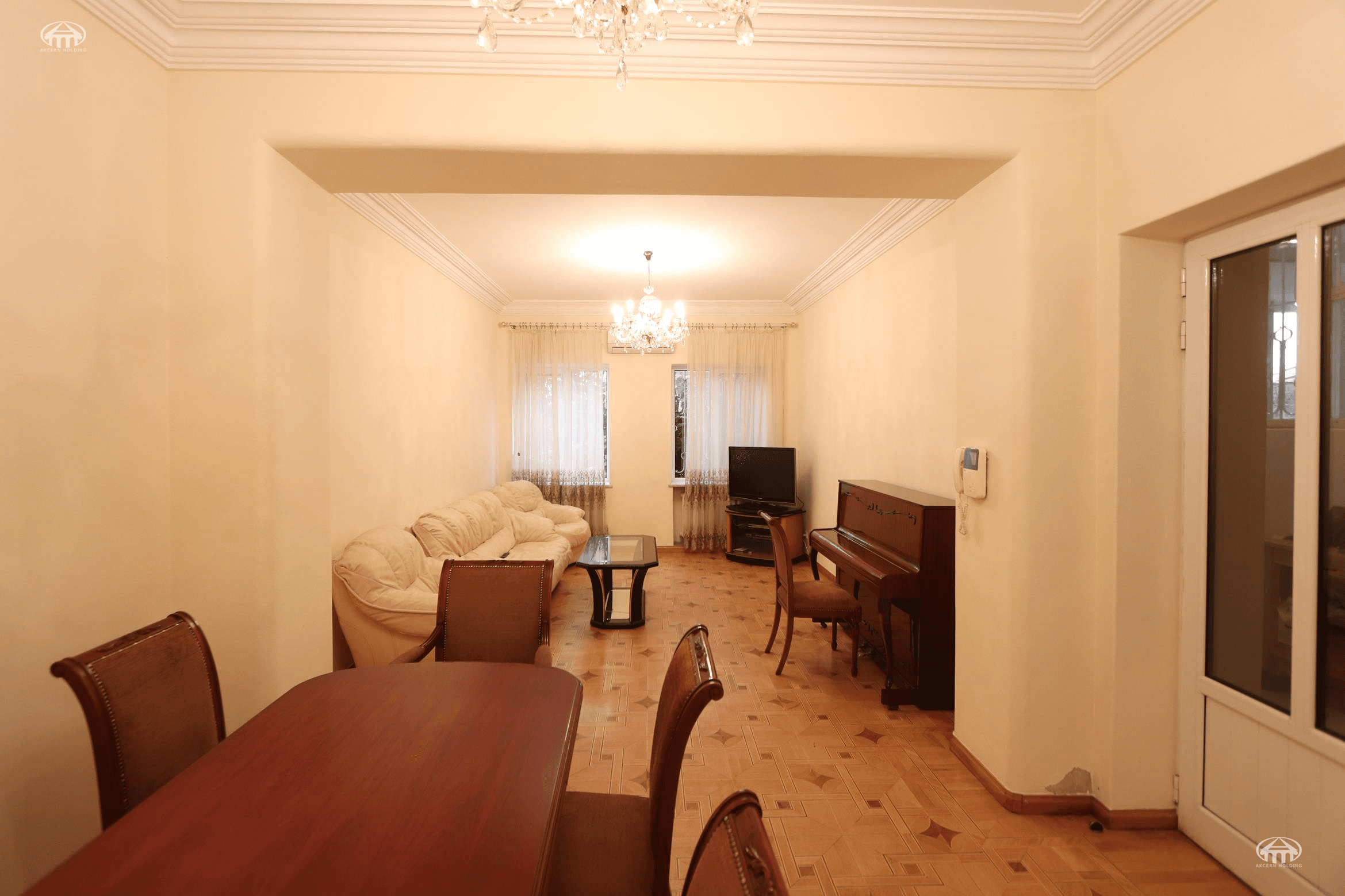 Дом · 4 комн. · 180 м² · Арабкир