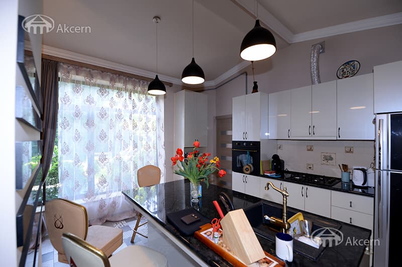 Առանձնատուն · 5 սեն. · 540 մ² · Կենտրոն