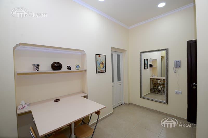Apartment · 2 rooms · 46 m² · Kentron