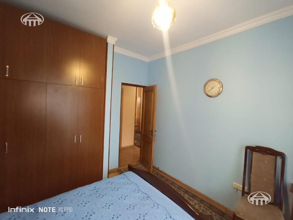 Квартира · 3 комн. · 80 м² · Арабкир
