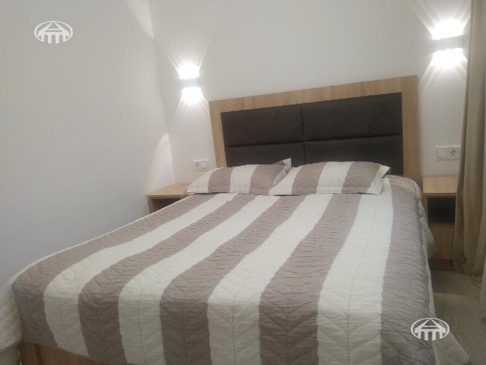 Apartment · 2 rooms · 46 m² · Kentron