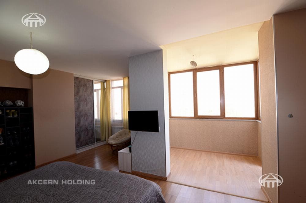 Apartment · 4 rooms · 154 m² · Arabkir