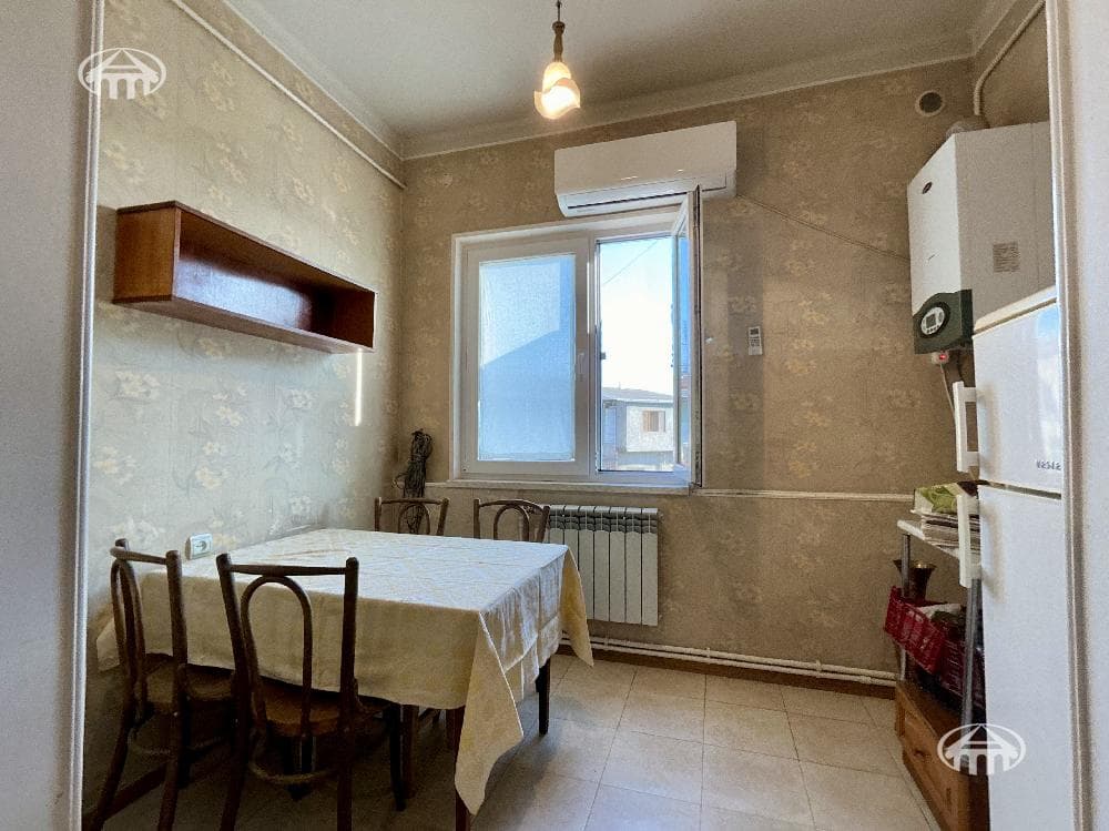 Квартира · 2 комн. · 70 м² · Арабкир