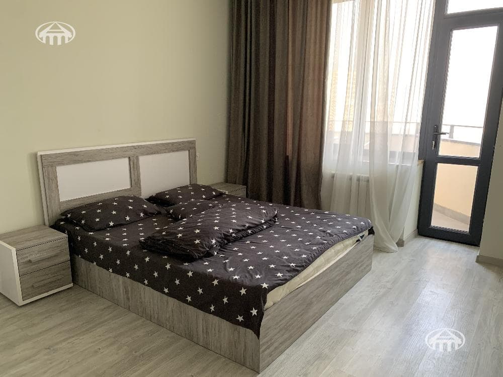 Квартира · 2 комн. · 55 м² · Кентрон