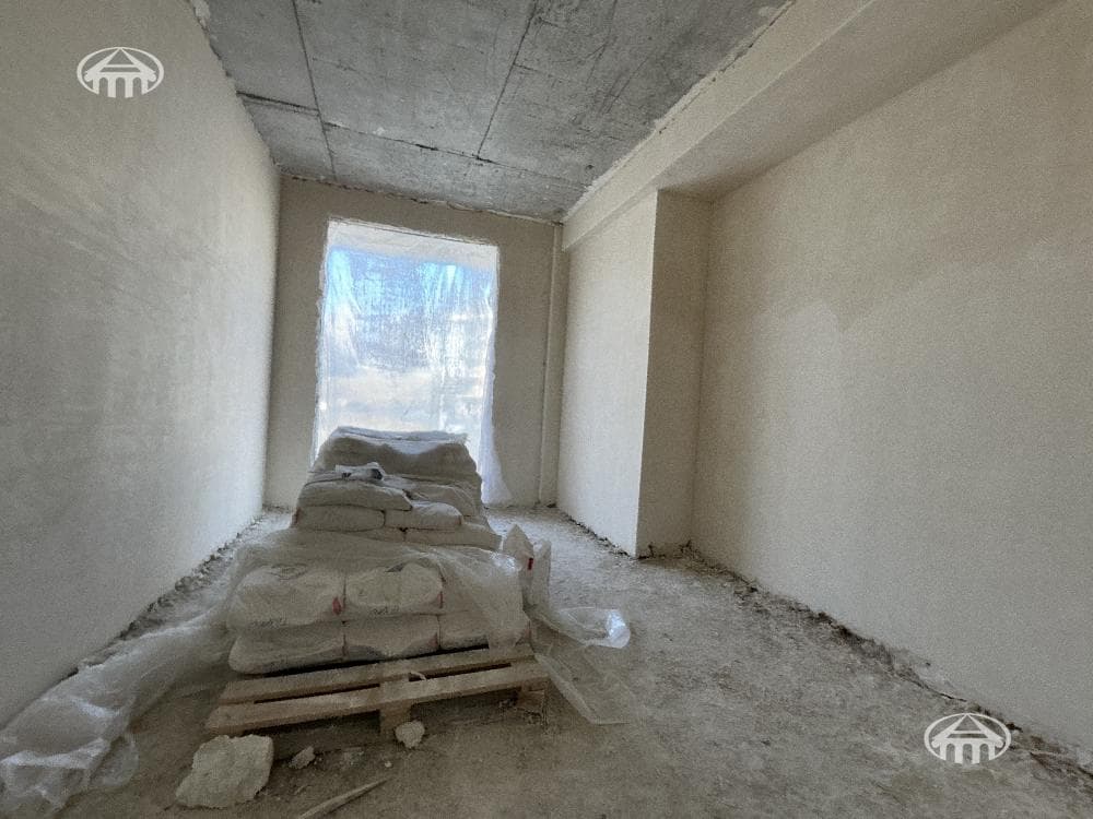 Apartment · 2 rooms · 66 m² · Kentron