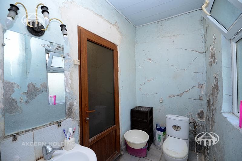 House · 3 rooms · 108 m² · Kentron