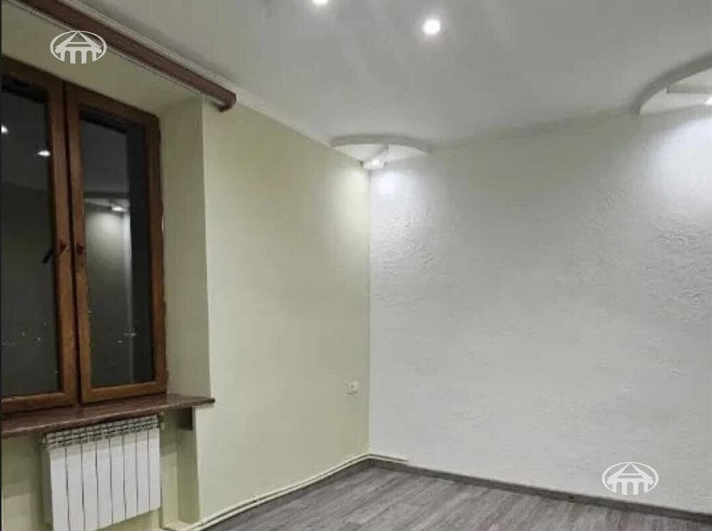 Apartment · 2 rooms · 59 m² · Kentron