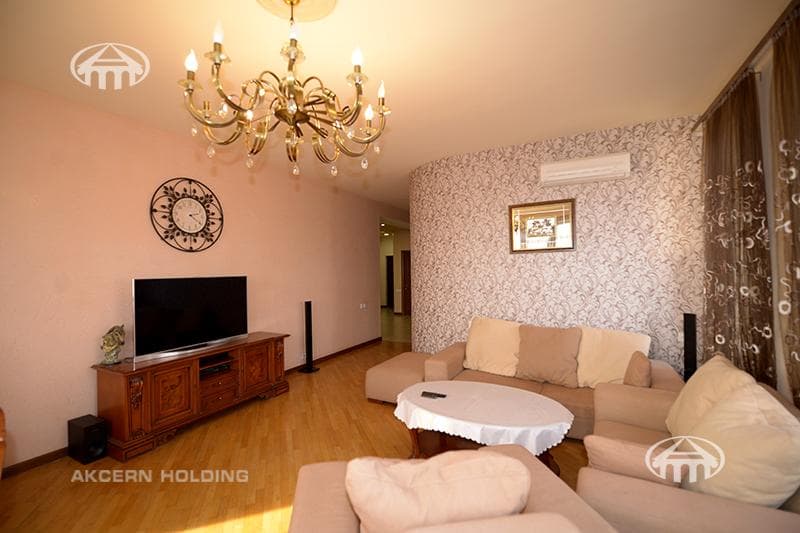 Apartment · 3 rooms · 120 m² · Arabkir