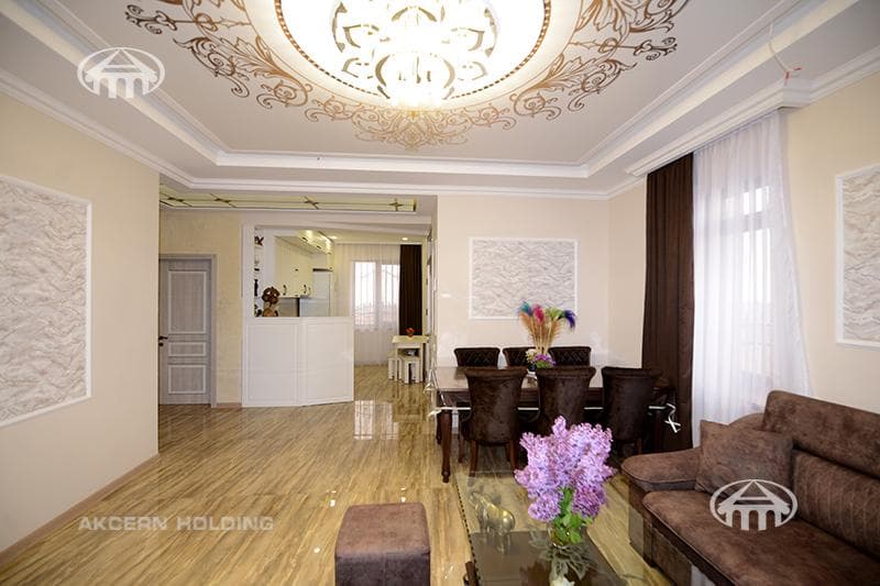 Mansion · 4 rooms · 220 m² · Zovuni