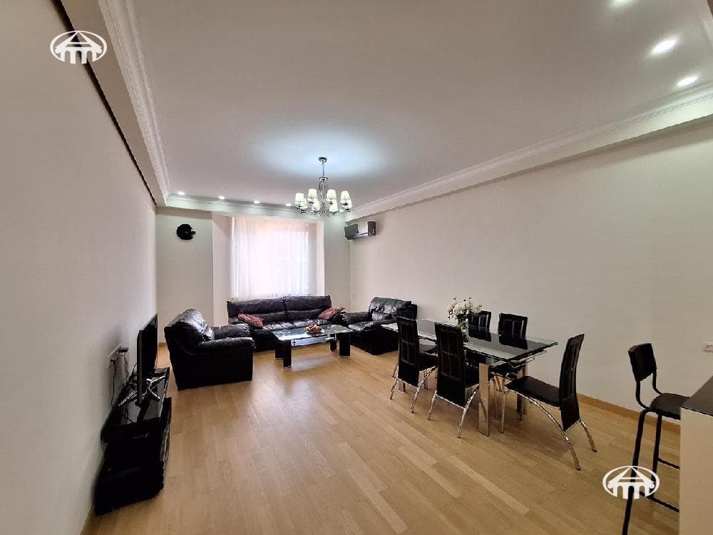 Квартира · 3 комн. · 135 м² · Кентрон
