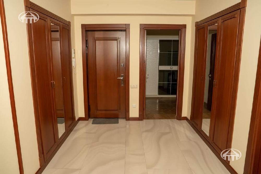 Квартира · 4 комн. · 112 м² · Арабкир