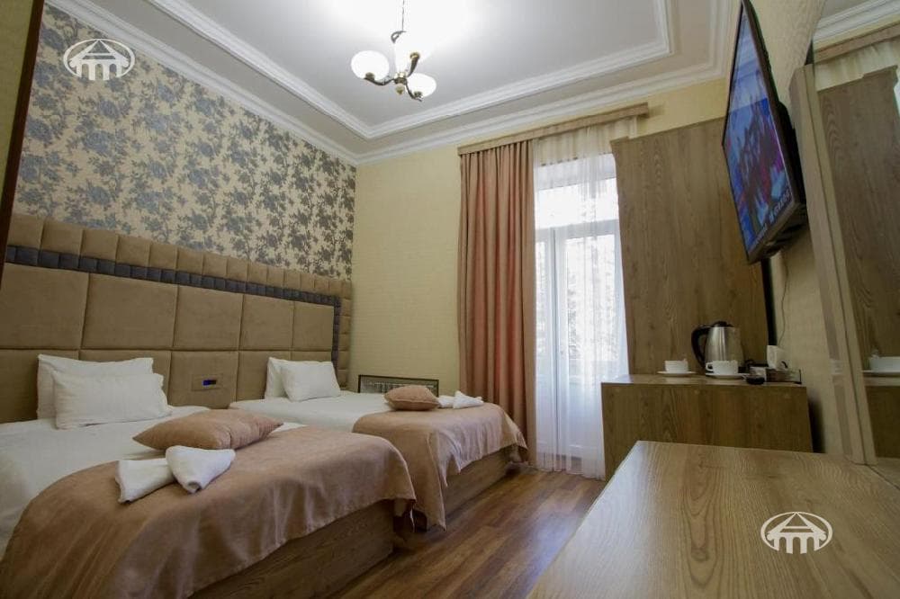 Hotel · 6,100 m² · Djermuk