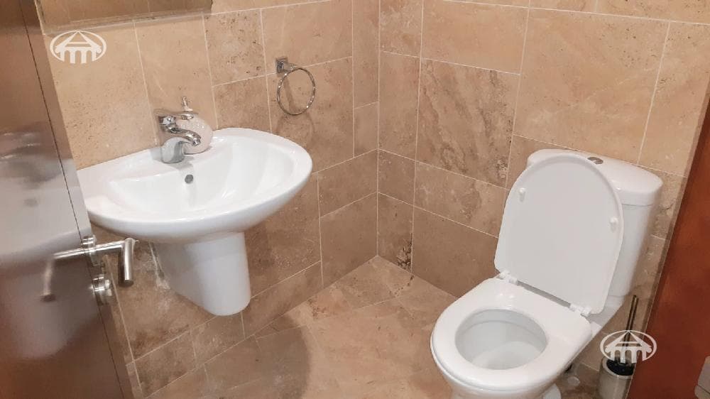 Квартира · 4 комн. · 203 м² · Кентрон