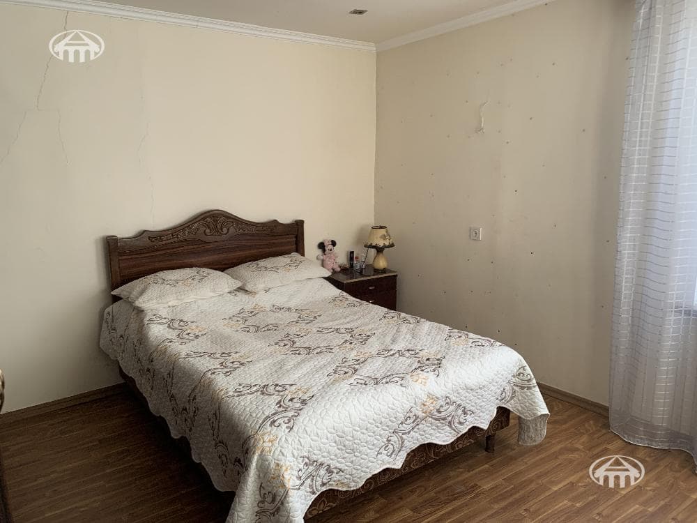 Дом · 3 комн. · 241 м² · Малатия-Себастия