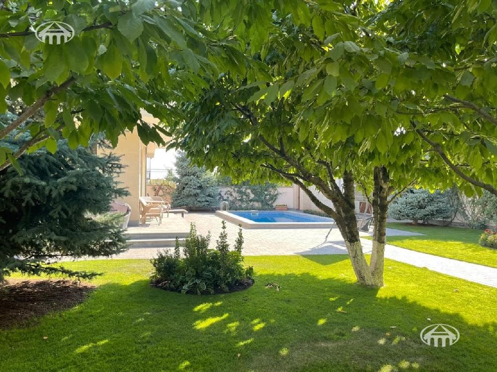 Mansion · 5 rooms · 314 m² · Ptgni