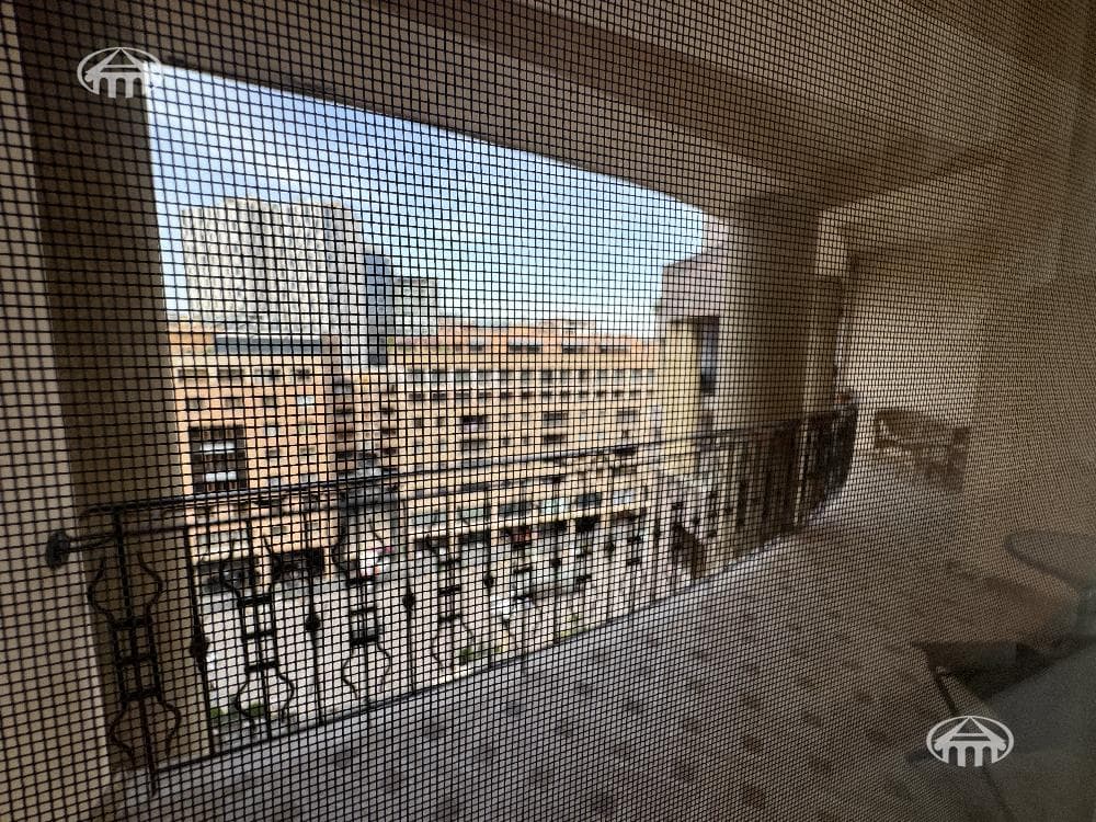 Квартира · 3 комн. · 160 м² · Кентрон