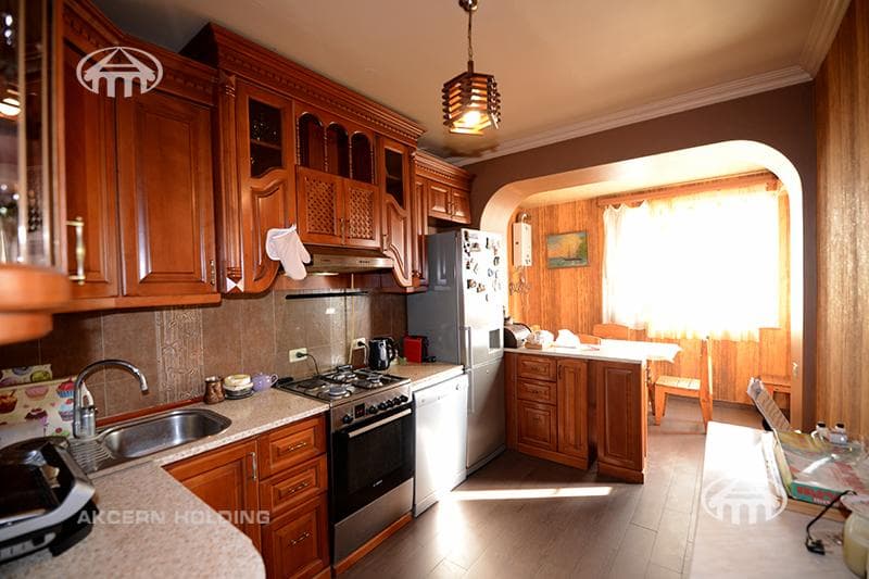 Apartment · 4 rooms · 112.39 m² · Kentron