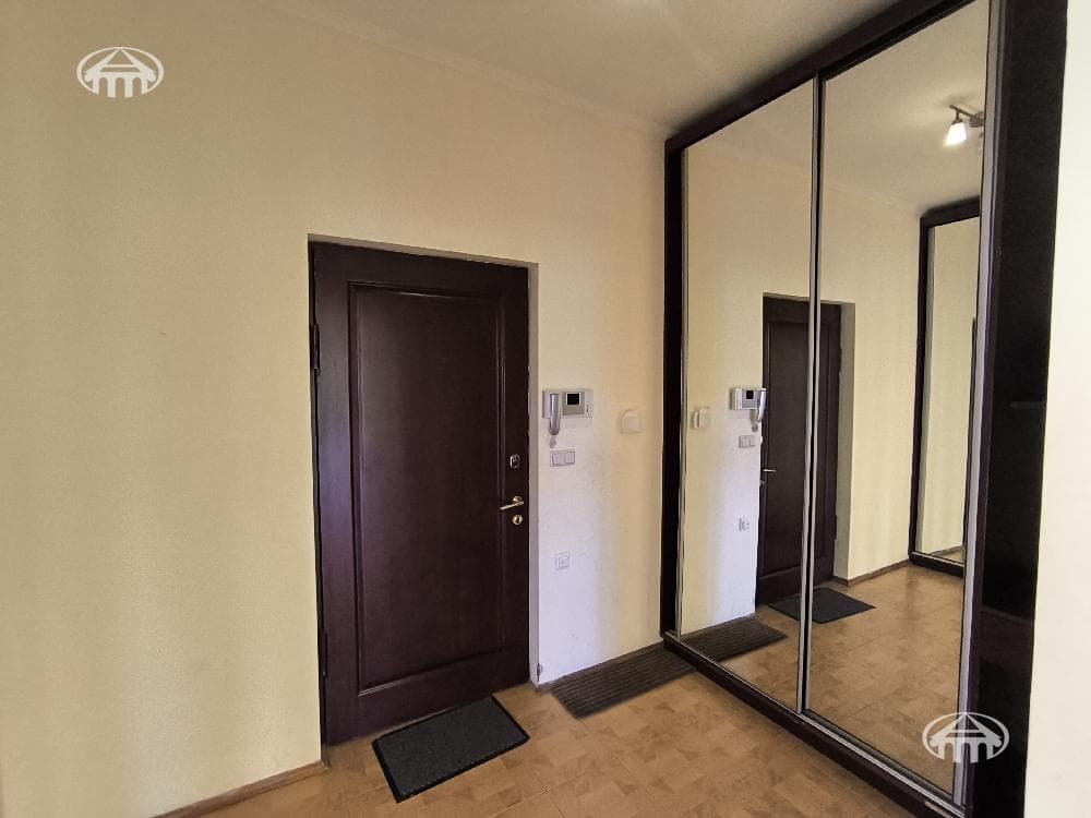 Особняк · 5 комн. · 407 м² · Ваагни
