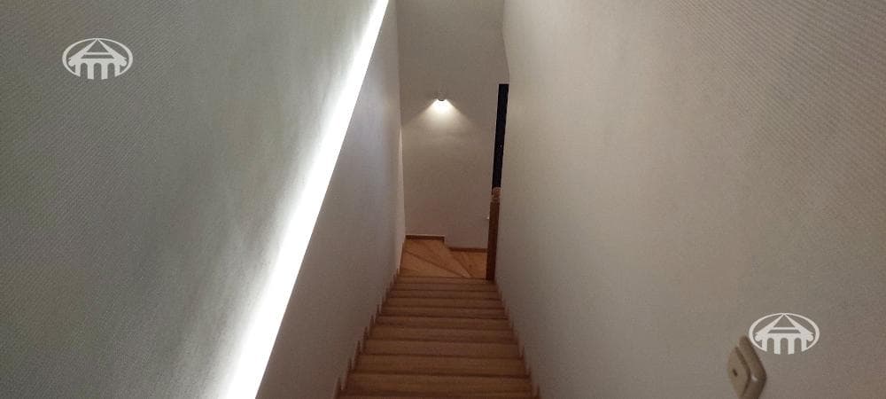 Особняк · 6 комн. · 320 м² · Птгни