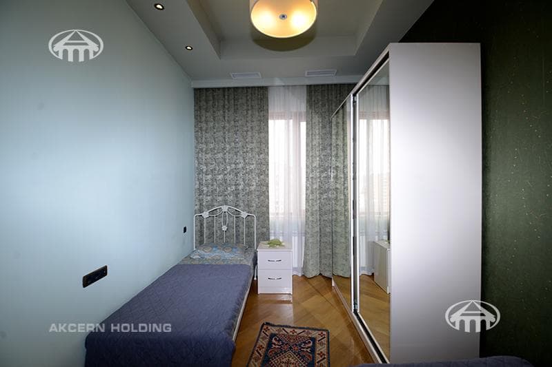 Apartment · 5 rooms · 200 m² · Arabkir