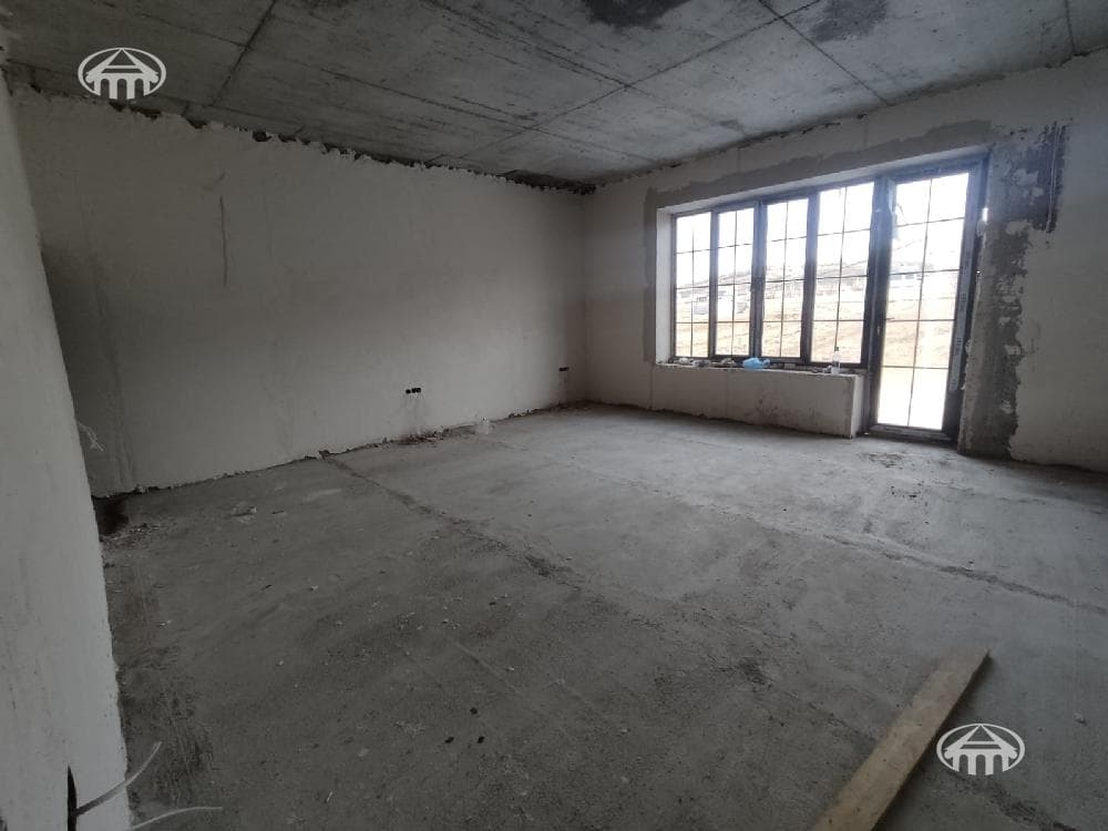 Особняк · 6 комн. · 360 м² · Акунк