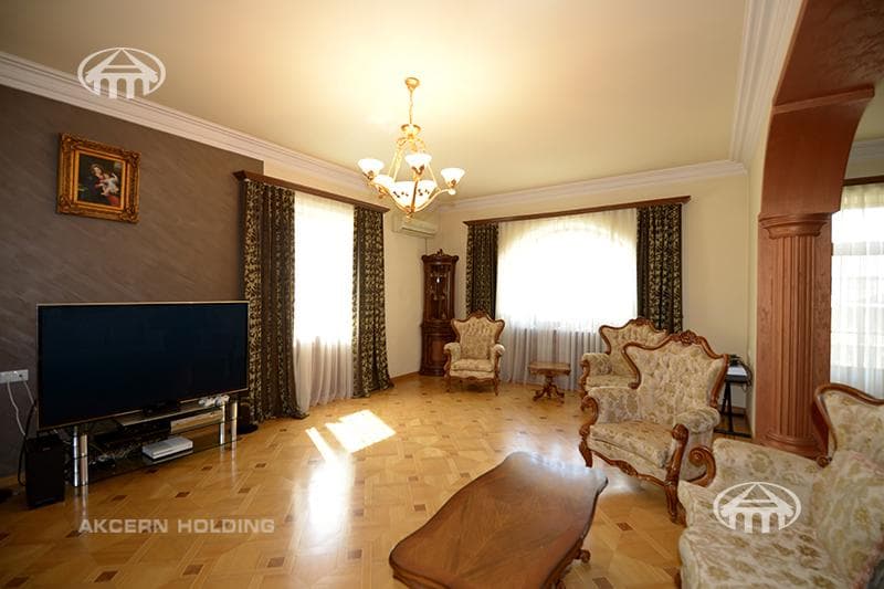 Особняк · 6 комн. · 586 м² · Норк-Мараш