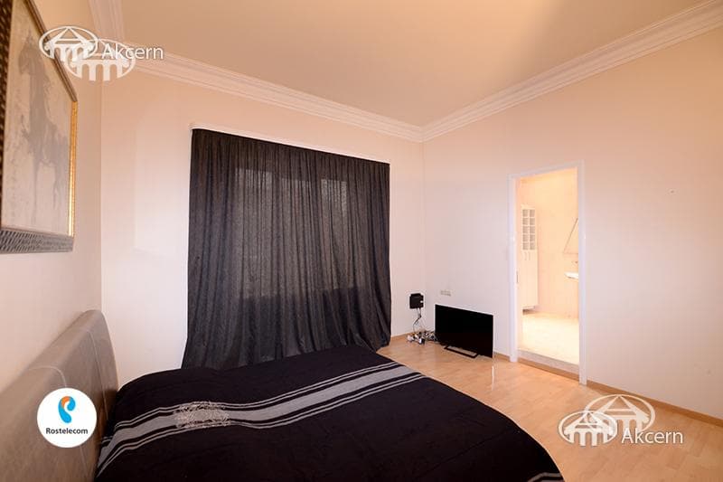 Квартира · 4 комн. · 179 м² · Арабкир