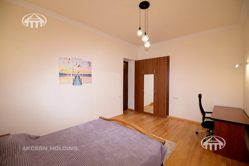Առանձնատուն · 4 սեն. · 280 մ² · Առինջ