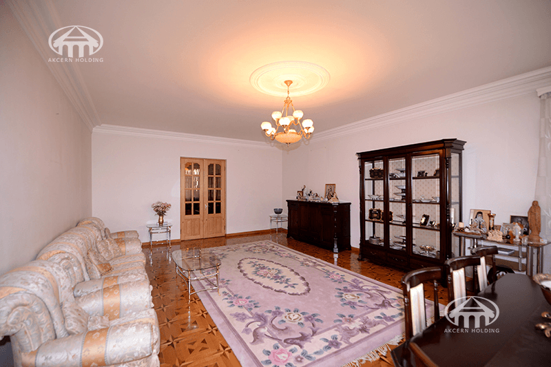 Mansion · 9 rooms · 777 m² · Malatia-Sebastia