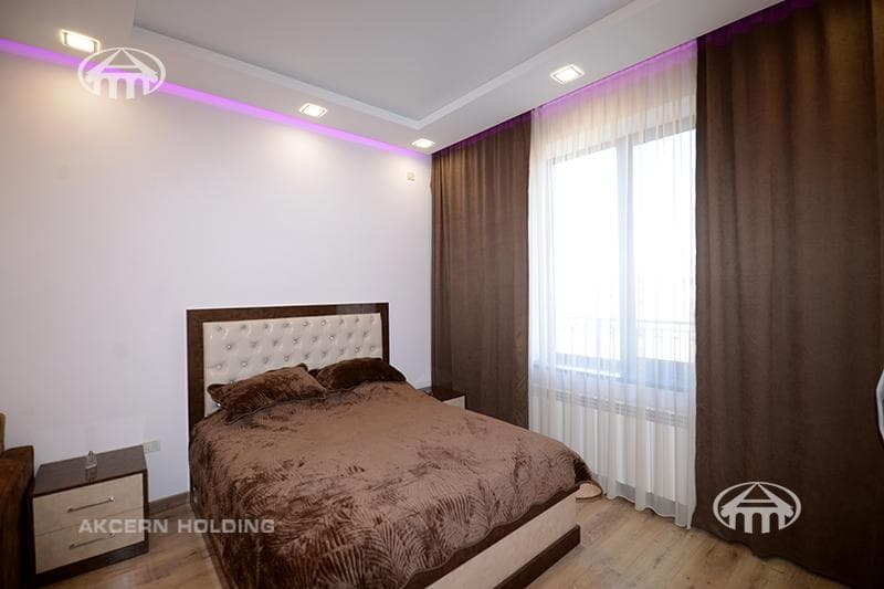 Особняк · 5 комн. · 306 м² · Нор Ачн