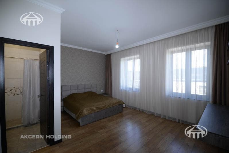 Особняк · 5 комн. · 380 м² · с. Ариндж