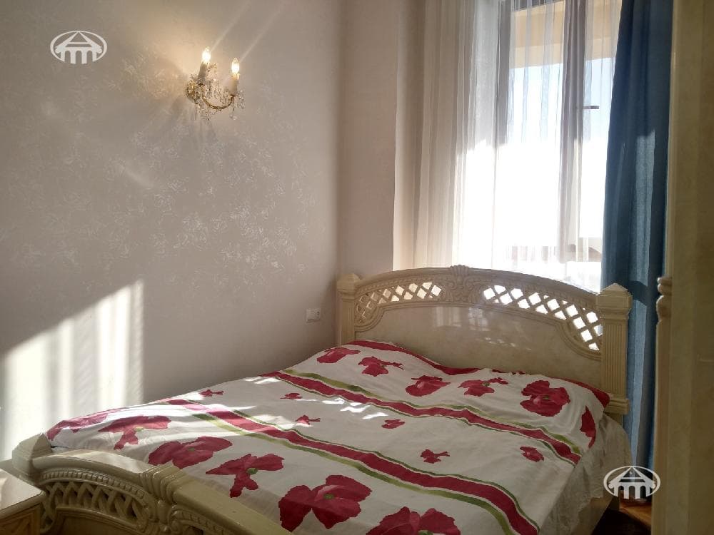 Квартира · 3 комн. · 70 м² · Арабкир