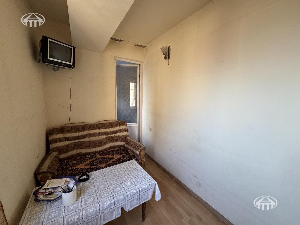 Квартира · 3 комн. · 63 м² · Давташен