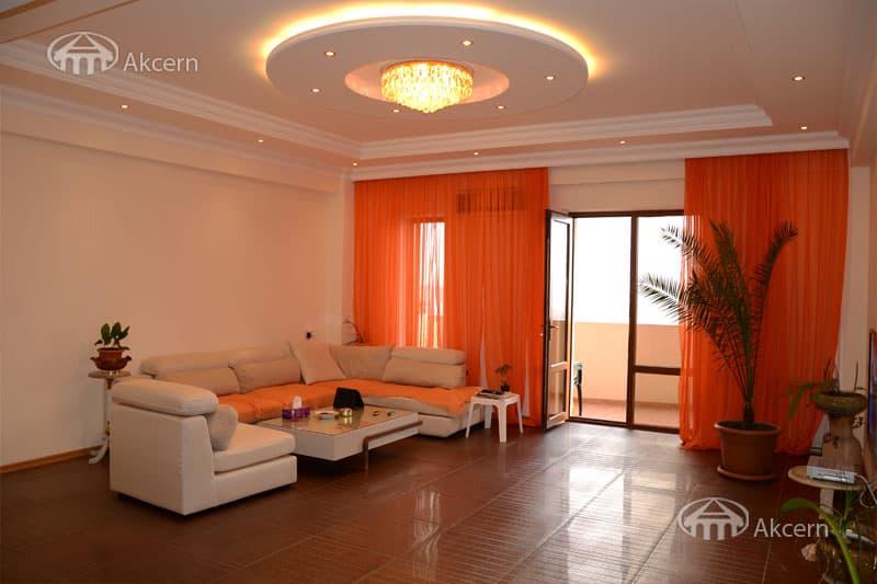 Квартира · 3 комн. · 121 м² · Арабкир