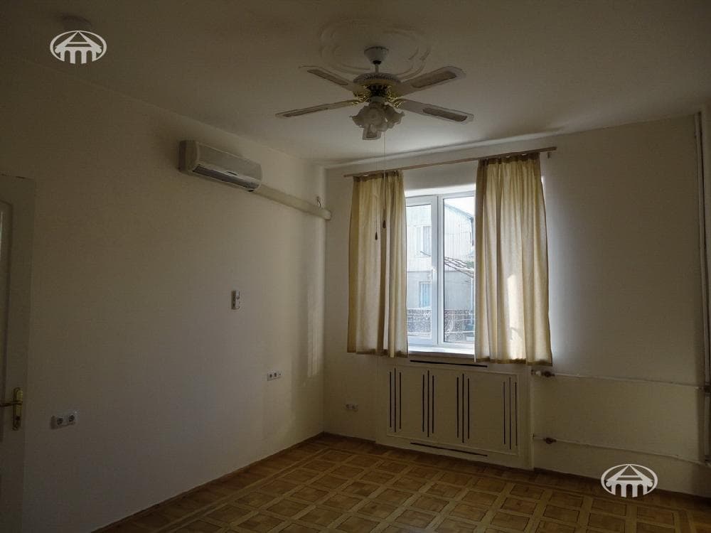 Mansion · 505 m² · Arabkir