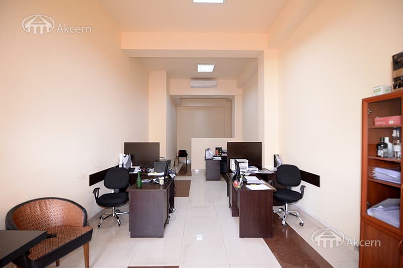 Office · 612 m² · Kentron