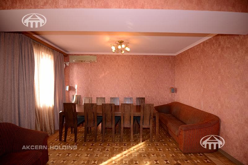 Apartment · 4 rooms · 112.39 m² · Kentron
