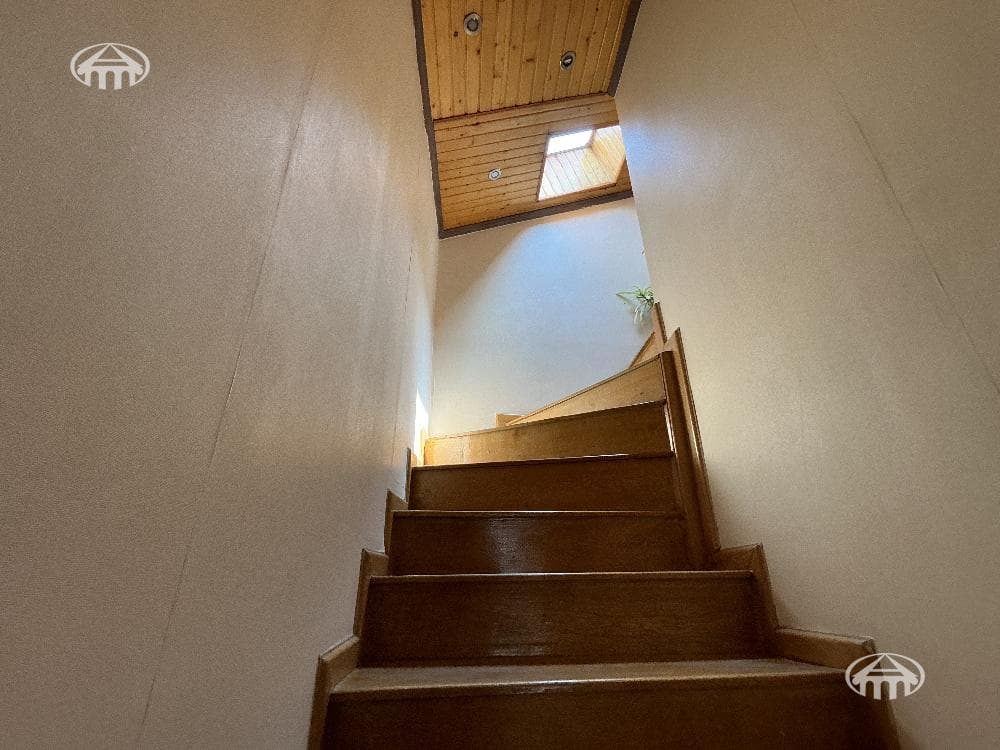 Квартира · 4 комн. · 115 м² · Кентрон
