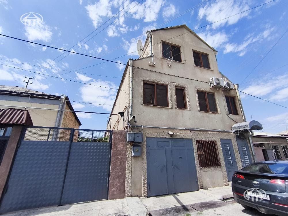 Սեփական տուն · 413 մ² · Շենգավիթ