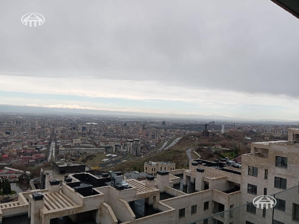 Apartment · 7 rooms · 471 m² · Arabkir