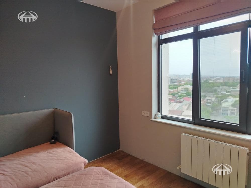 Квартира · 2 комн. · 60 м² · Кентрон