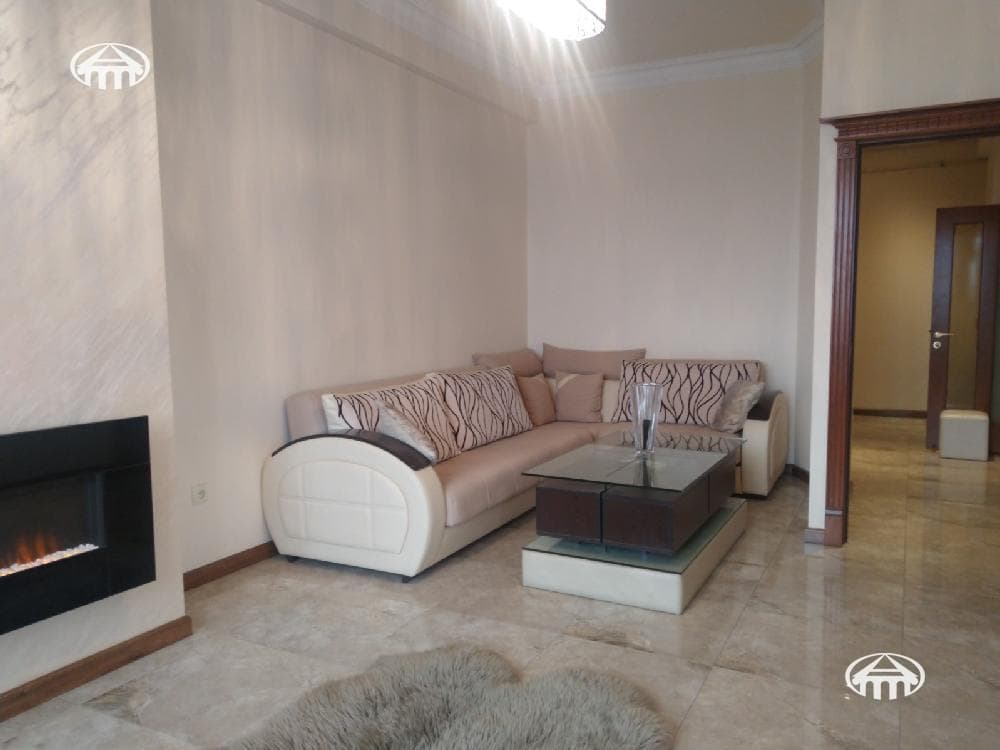 Բնակարան · 92 մ² · Երևան