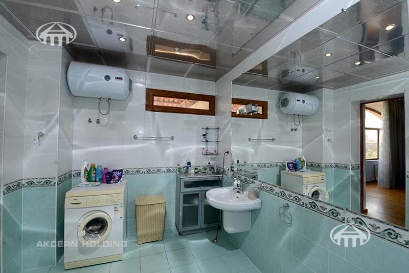 Особняк · 6 комн. · 817 м² · Арабкир