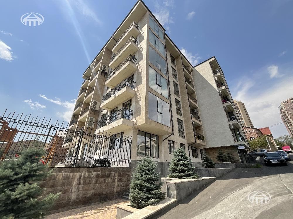 Квартира · 3 комн. · 70 м² · Арабкир
